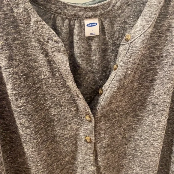Old Navy basic blouse - Picture 3 of 6